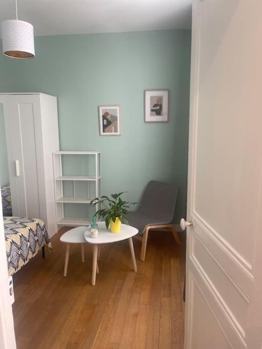 Super Appartement T2 Proche De Tour Eiffel Paris Eksteriør billede