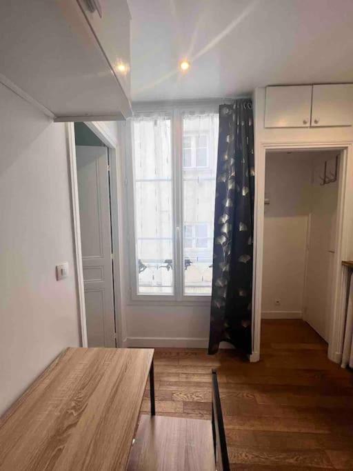 Super Appartement T2 Proche De Tour Eiffel Paris Eksteriør billede